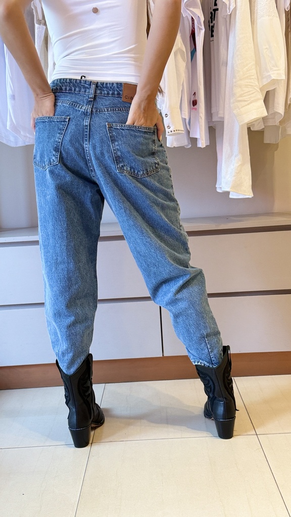 Jeans Acropolis