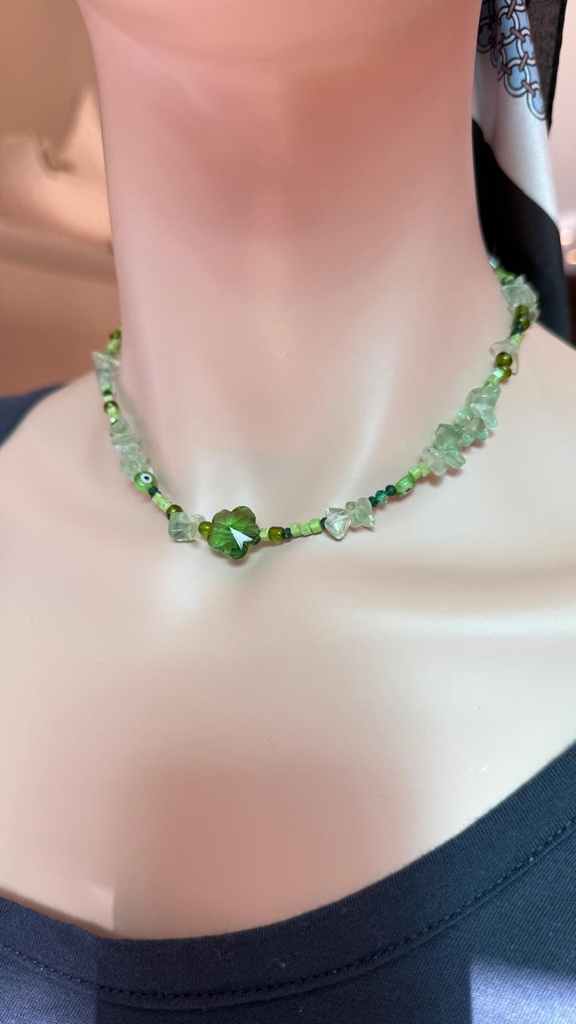 Collar Ojitos