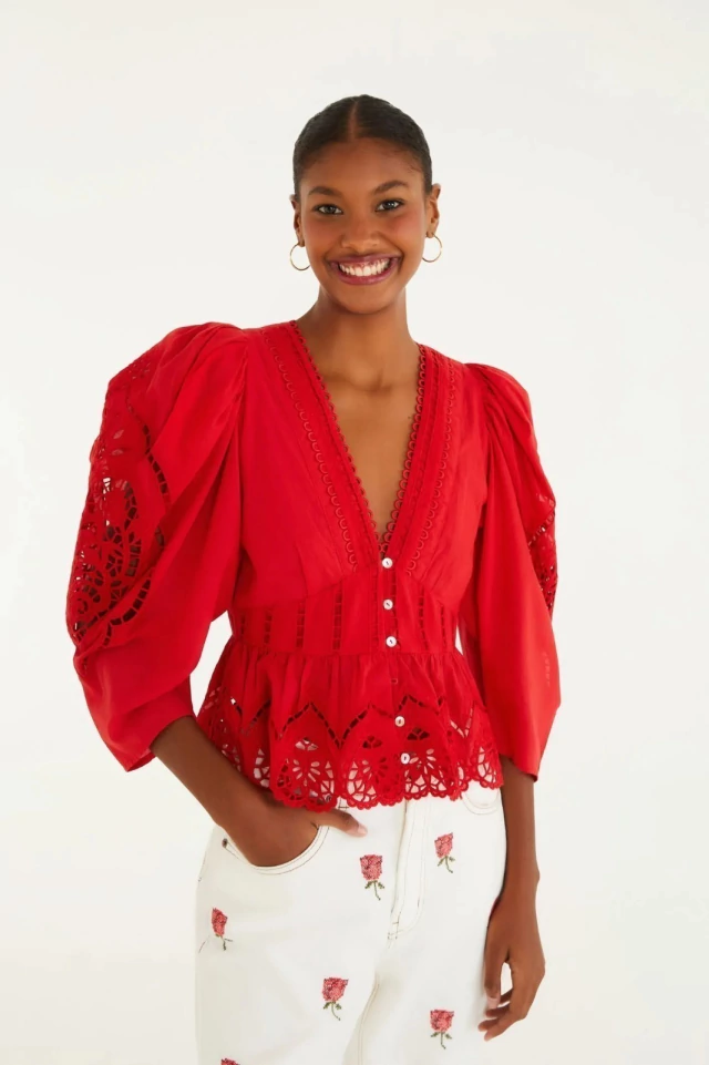 Blusa Bordada Coracoes 