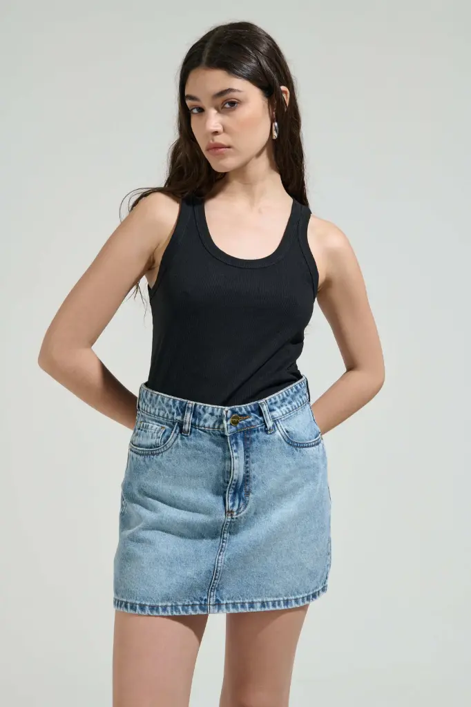 Musculosa Kilimangaro (Negro)