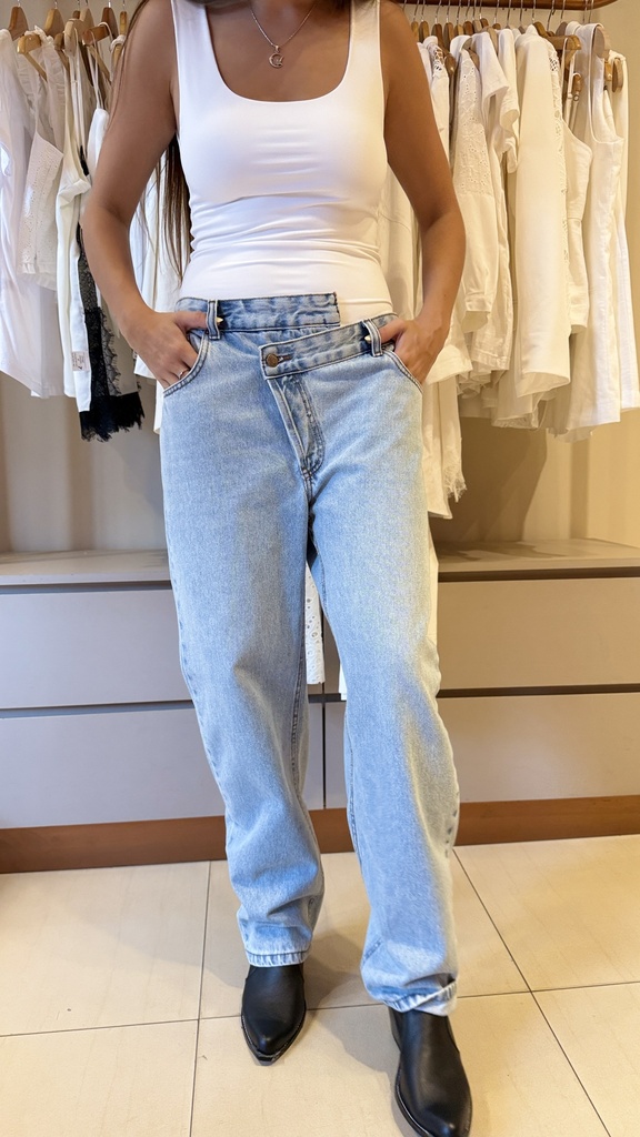 Calca Jeans Reta