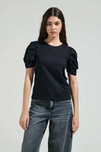 Remera Antonia