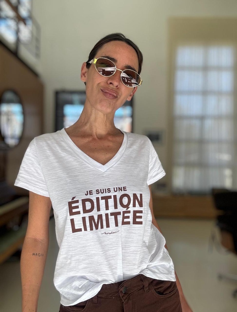 Remera Je Suis Une (Blanca) 