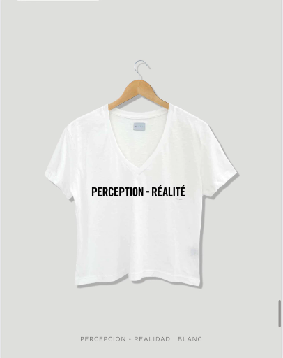 Remera Perception - Cuello V - (Blanco) 